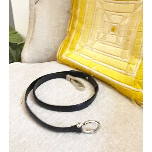 Sandy Duftler Designs Belt 34 M Embossed Leather Black Silver Buckle 5613 USA - Picture 3 of 10